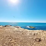 דירה With Garden טורבייחה