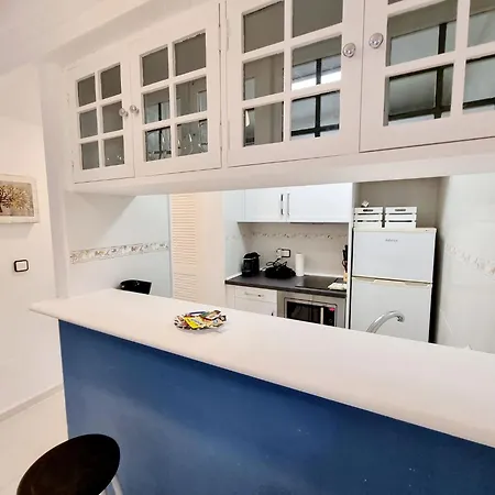 Cozy And Comfortable Apartment *