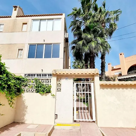 Cozy And Comfortable Apartment Torrevieja